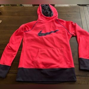 Nike therma fit M